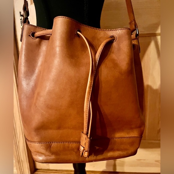 Madewell Tan Leather Bucket Bag Interior Pockets Large Maybe Lafayette Classic - Picture 8 of 17